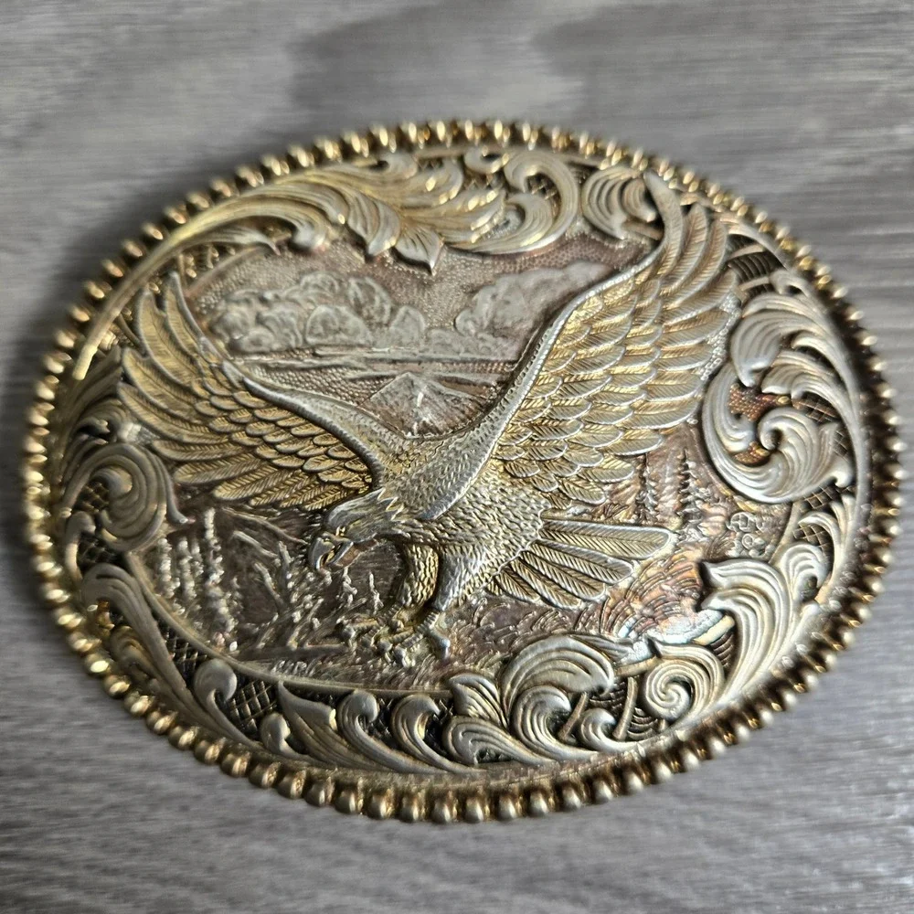 Award Design Medals Gold Silver Vintage Belt Buckle  Western Eagle Scrollwork 3D